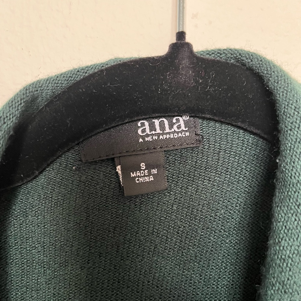 A.N.A Green Sweater